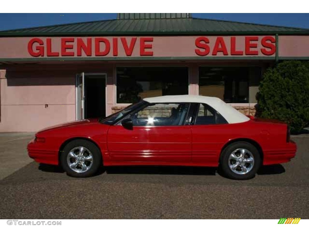 1992 Cutlass Supreme Convertible - Bright Red / Dark Gray photo #3