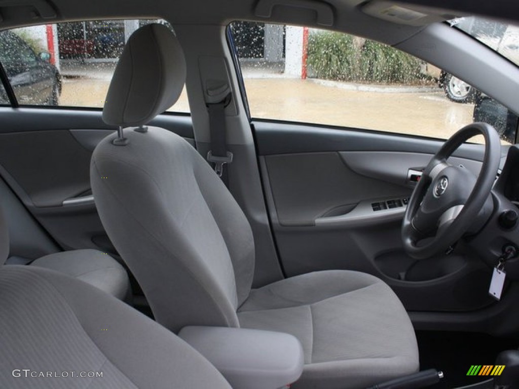 2010 Corolla LE - Blue Streak Metallic / Ash photo #9