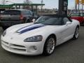 2005 Viper Bright White Dodge Viper SRT-10 Commemoritive Edition  photo #1