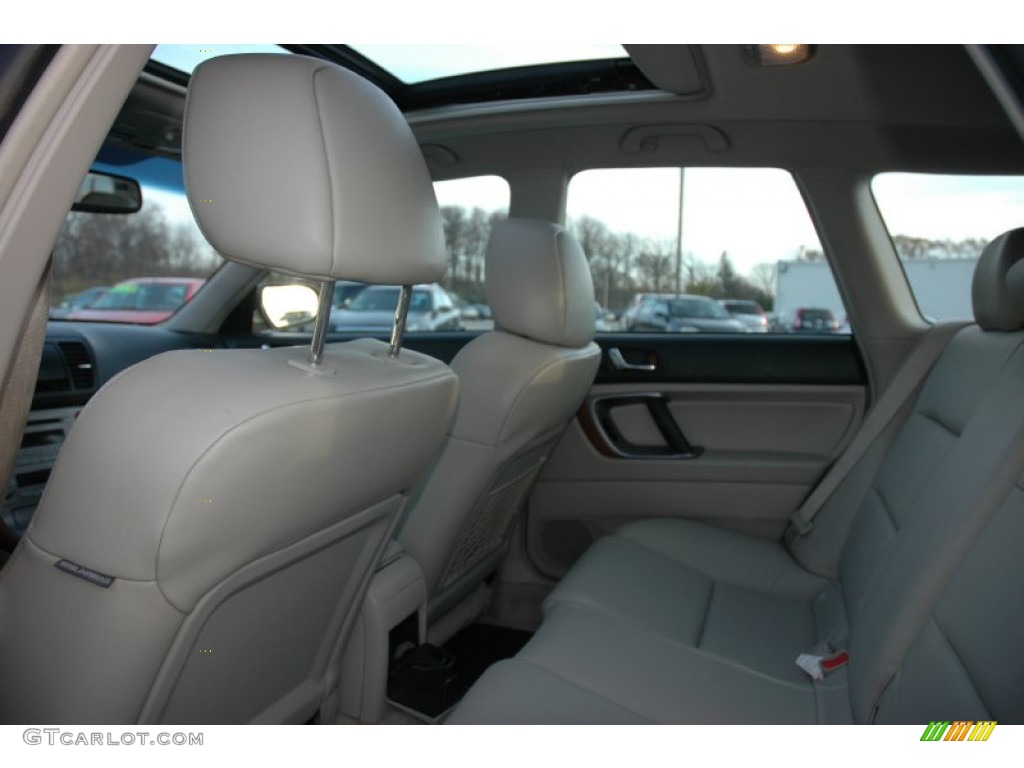 2006 Outback 2.5i Limited Wagon - Champagne Gold Opalescent / Taupe photo #9