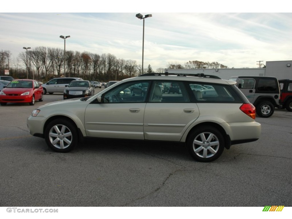 2006 Outback 2.5i Limited Wagon - Champagne Gold Opalescent / Taupe photo #15
