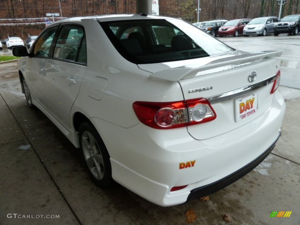 2011 Corolla S - Super White / Dark Charcoal photo #4