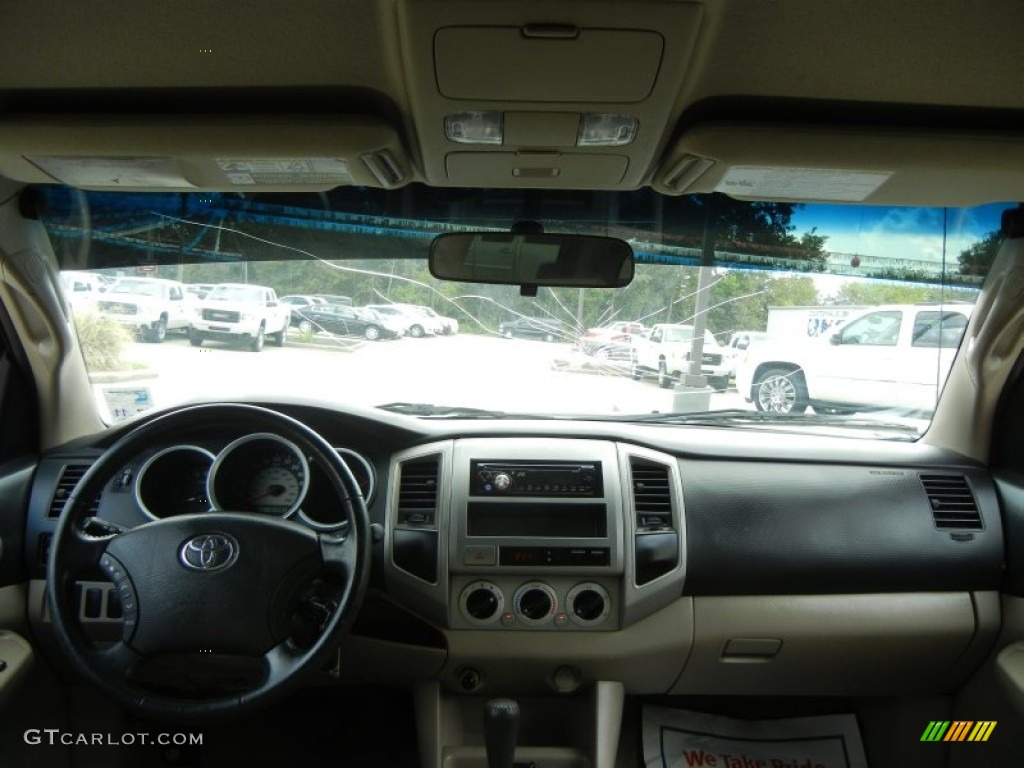 2007 Tacoma V6 SR5 PreRunner Double Cab - Black Sand Pearl / Taupe photo #10