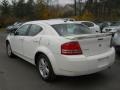 Stone White - Avenger R/T Photo No. 15