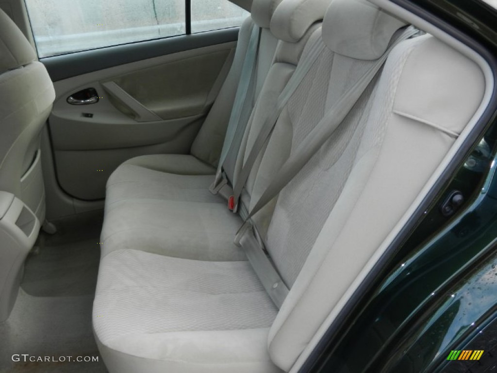 2011 Camry LE - Spruce Green Mica / Ash photo #16