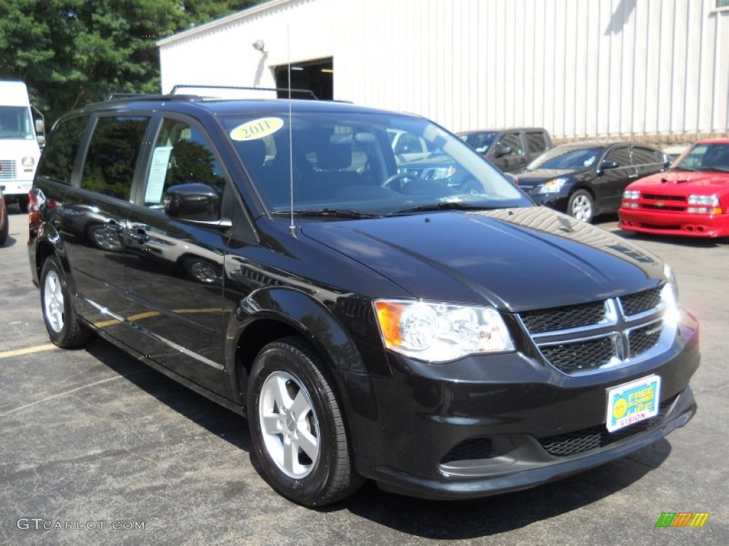 2011 Grand Caravan Mainstreet - Brilliant Black Crystal Pearl / Black/Light Graystone photo #18