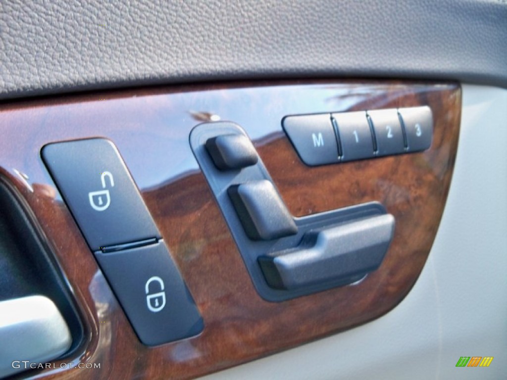 2012 Mercedes-Benz CLS 550 Coupe Controls Photo #56681110