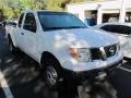 Avalanche White 2006 Nissan Frontier XE King Cab