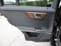 Black - GLK 350 4Matic Photo No. 15