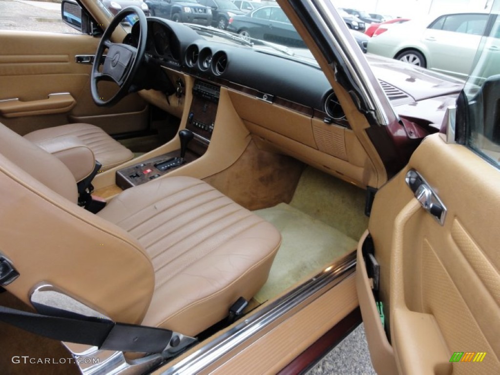 Palomino Interior 1986 Mercedes-Benz SL Class 560 SL Roadster Photo #56685082