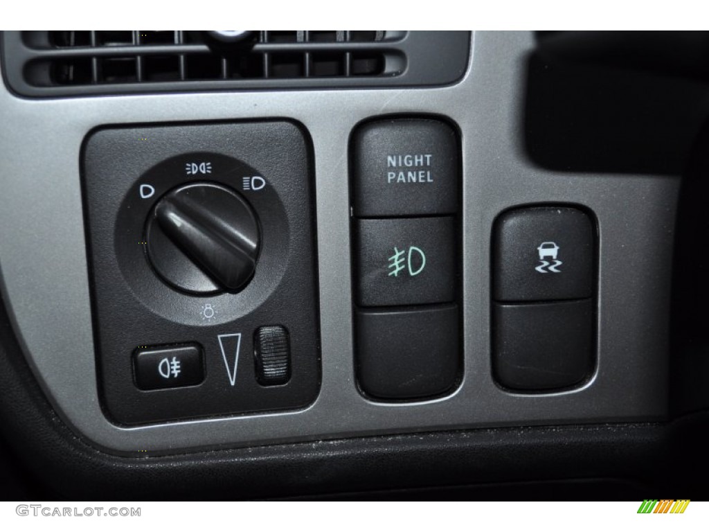 2008 Saab 9-5 Aero Sedan Controls Photo #56685795