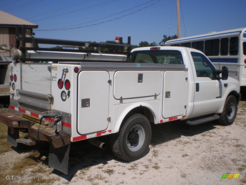 2002 F350 Super Duty XL Regular Cab Utility Truck - Oxford White / Medium Flint photo #5