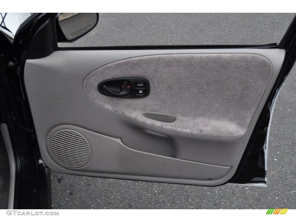 1998 Saturn S Series SL2 Sedan Black/Gray Door Panel Photo #56686151