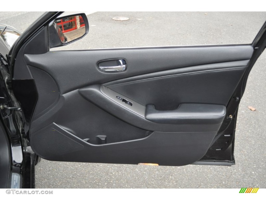 2007 Altima 2.5 SL - Super Black / Charcoal photo #22