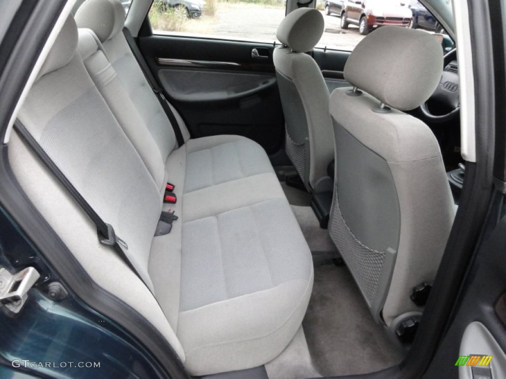 Gray Interior 1996 Audi A4 2.8 quattro Sedan Photo #56686355