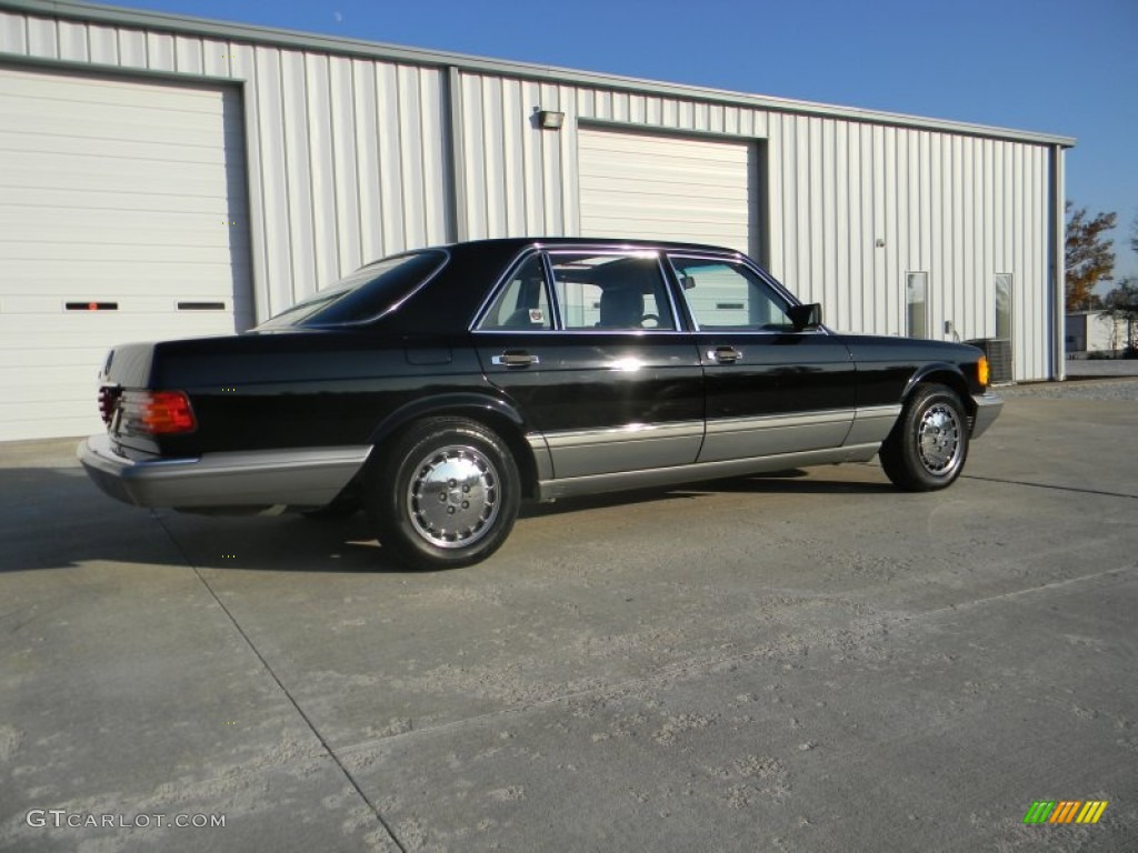 1988 S Class 560 SEL Sedan - Black / Black photo #4