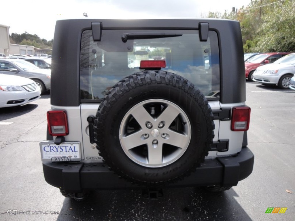 2010 Wrangler Rubicon 4x4 - Bright Silver Metallic / Dark Slate Gray/Medium Slate Gray photo #7