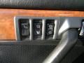 Black Controls Photo for 1988 Mercedes-Benz S Class #56688977