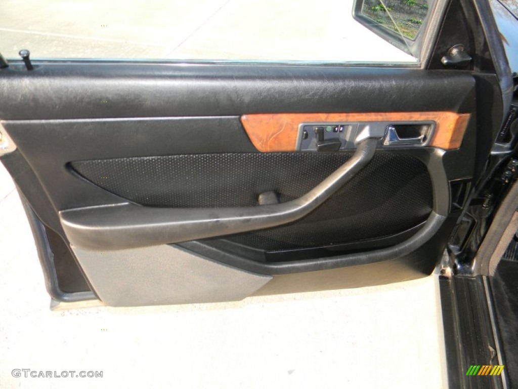 1988 Mercedes-Benz S Class 560 SEL Sedan Door Panel Photos