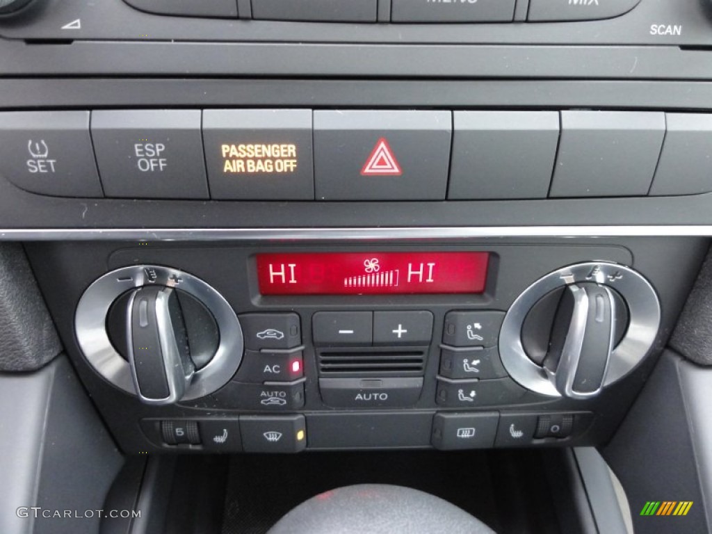 2009 Audi A3 2.0T quattro Controls Photo #56689097