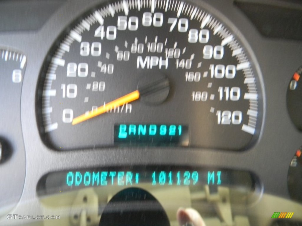 2003 Tahoe Z71 4x4 - Summit White / Gray/Dark Charcoal photo #17