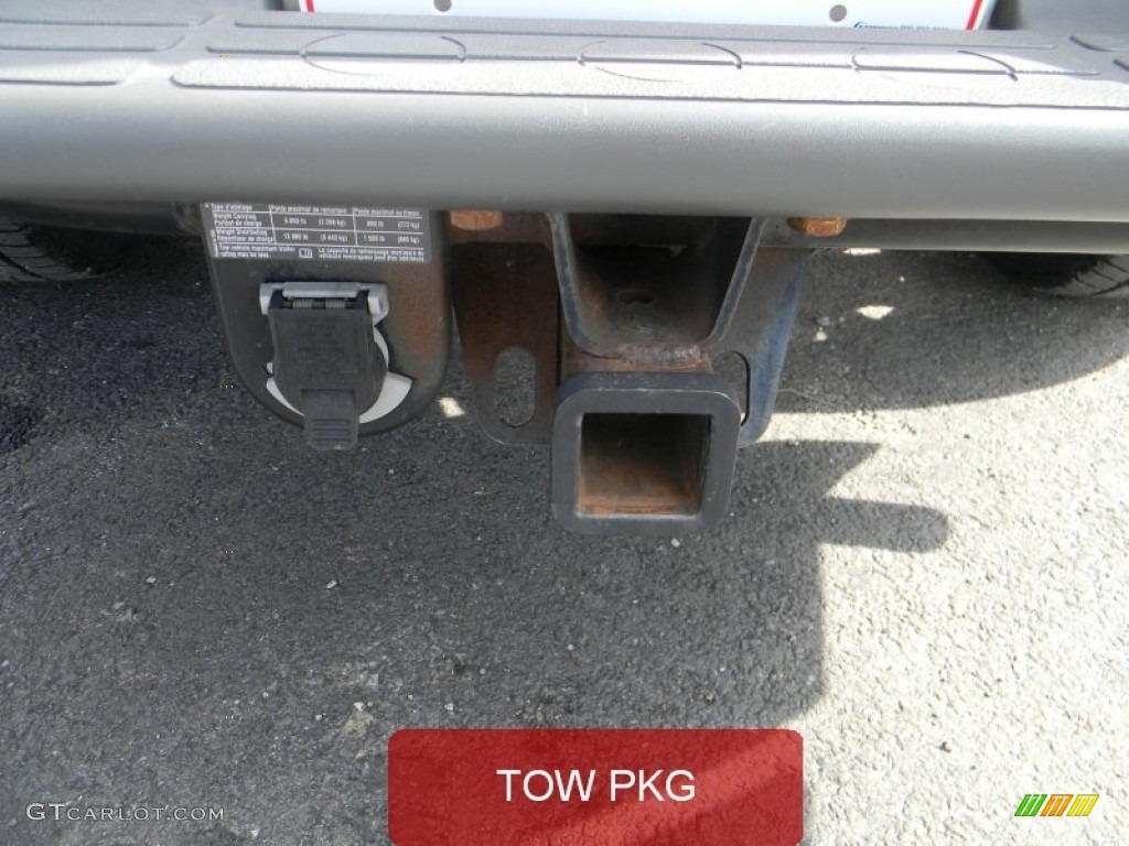 2003 Tahoe Z71 4x4 - Summit White / Gray/Dark Charcoal photo #28