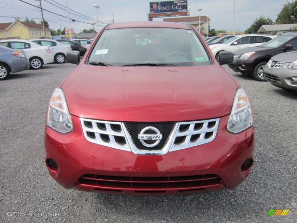 2011 Rogue S AWD - Cayenne Red / Black photo #2