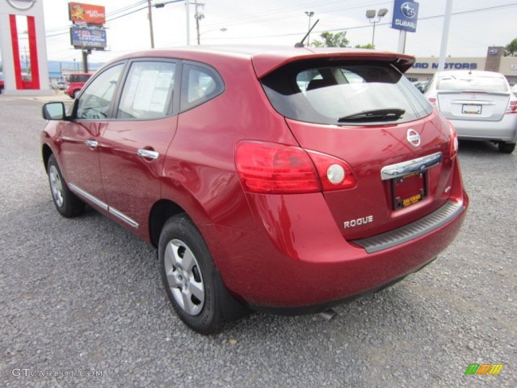 2011 Rogue S AWD - Cayenne Red / Black photo #4
