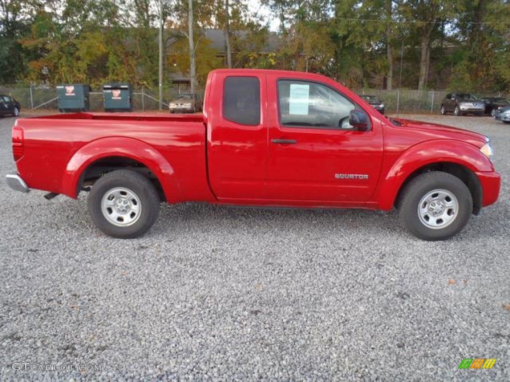 2010 Equator Extended Cab - Red River / Graphite photo #3