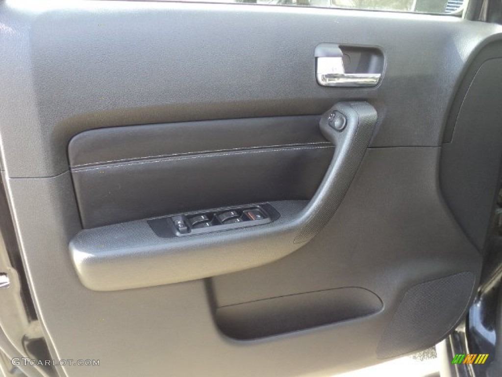 2007 Hummer H3 Standard H3 Model Ebony Black Door Panel Photo #56694180
