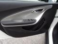 White Diamond Tricoat - Volt Hatchback Photo No. 6