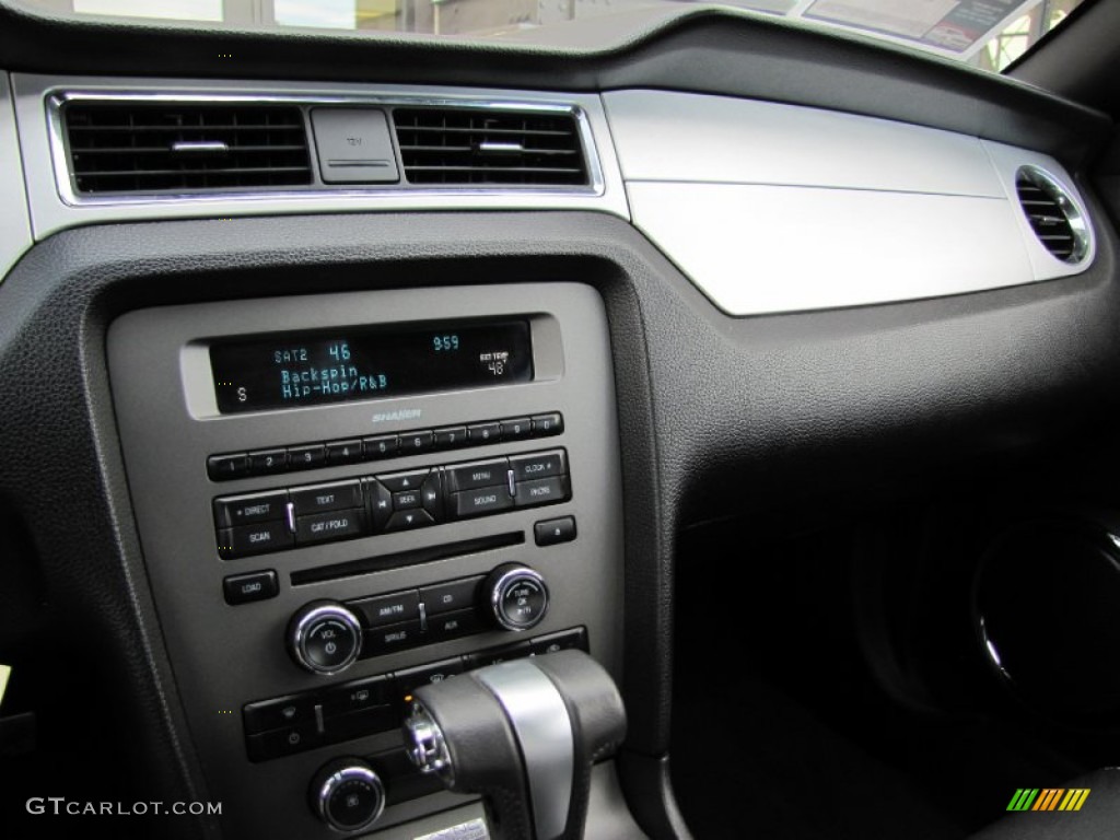 2011 Mustang V6 Premium Convertible - Ebony Black / Charcoal Black photo #12