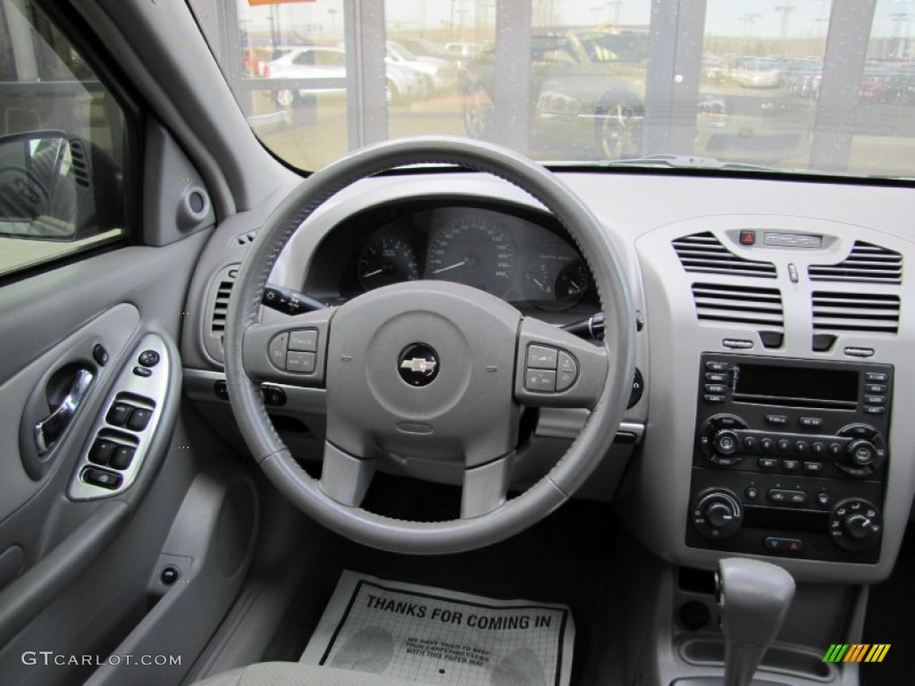 2005 Malibu LT V6 Sedan - Medium Gray Metallic / Gray photo #4