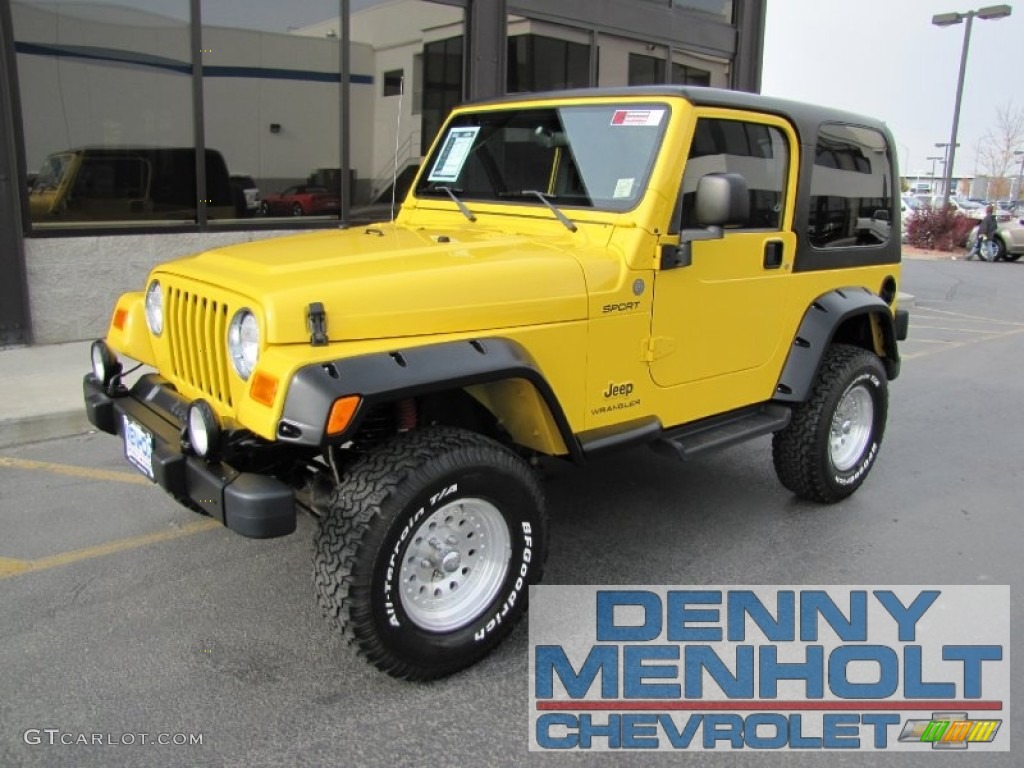 2004 Wrangler Sport 4x4 - Solar Yellow / Dark Slate Gray photo #1