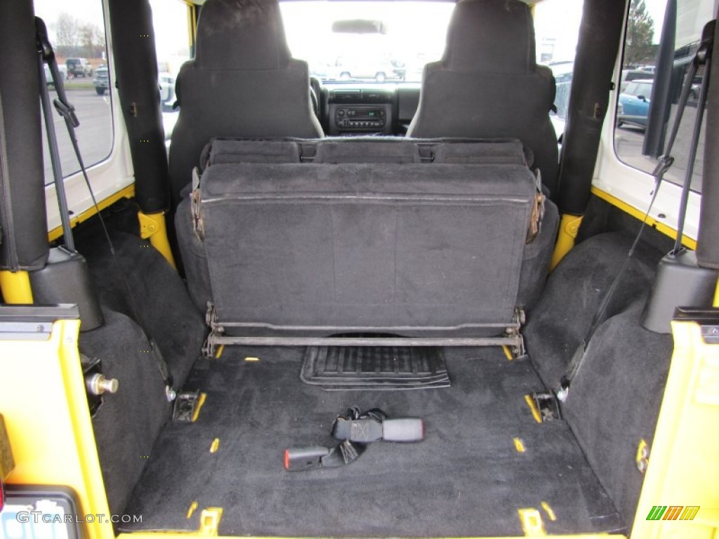 2004 Wrangler Sport 4x4 - Solar Yellow / Dark Slate Gray photo #14