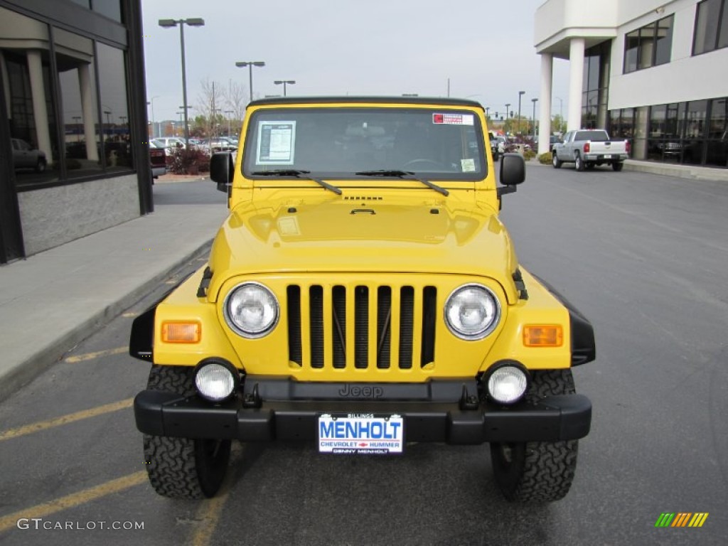 2004 Wrangler Sport 4x4 - Solar Yellow / Dark Slate Gray photo #21
