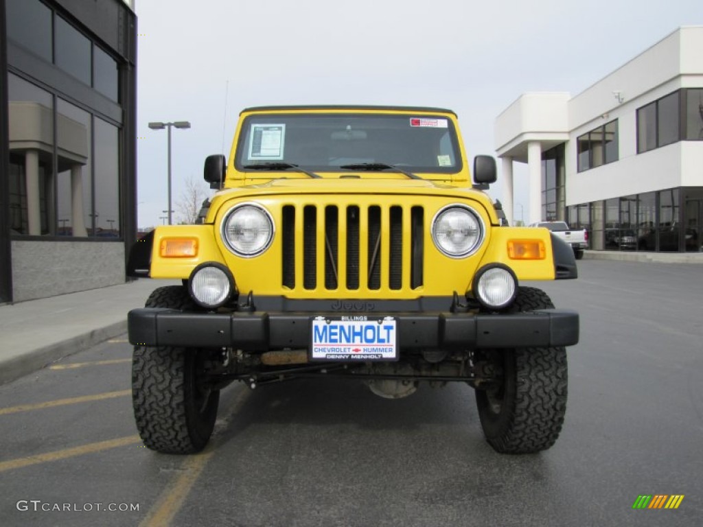 2004 Wrangler Sport 4x4 - Solar Yellow / Dark Slate Gray photo #22