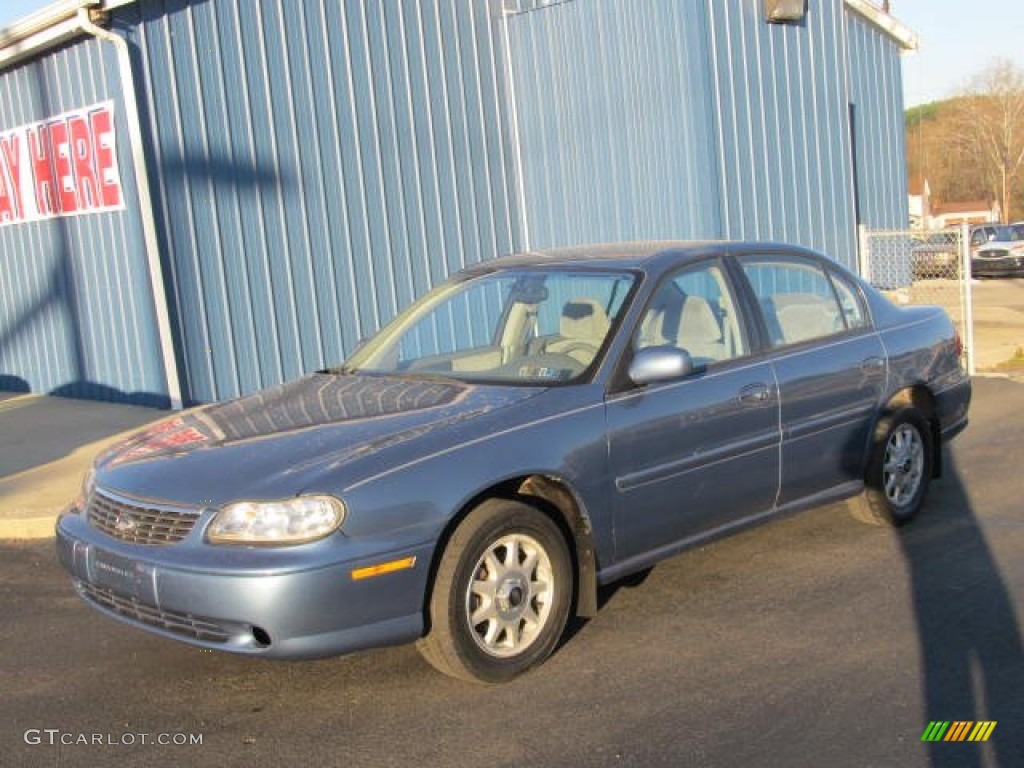 1997 Malibu Sedan - Medium Opal Blue Metallic / Medium Grey photo #1
