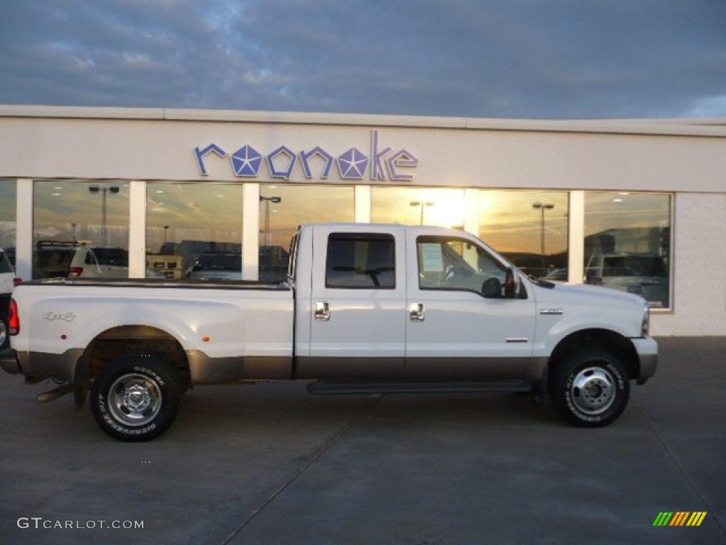 2006 F350 Super Duty XLT Crew Cab 4x4 Dually - Oxford White / Tan photo #1