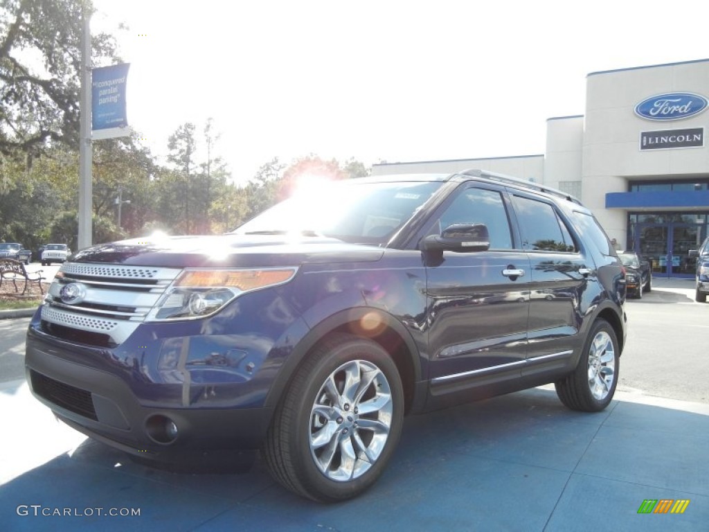 2012 Explorer XLT - Dark Pearl Blue Metallic / Medium Light Stone photo #1