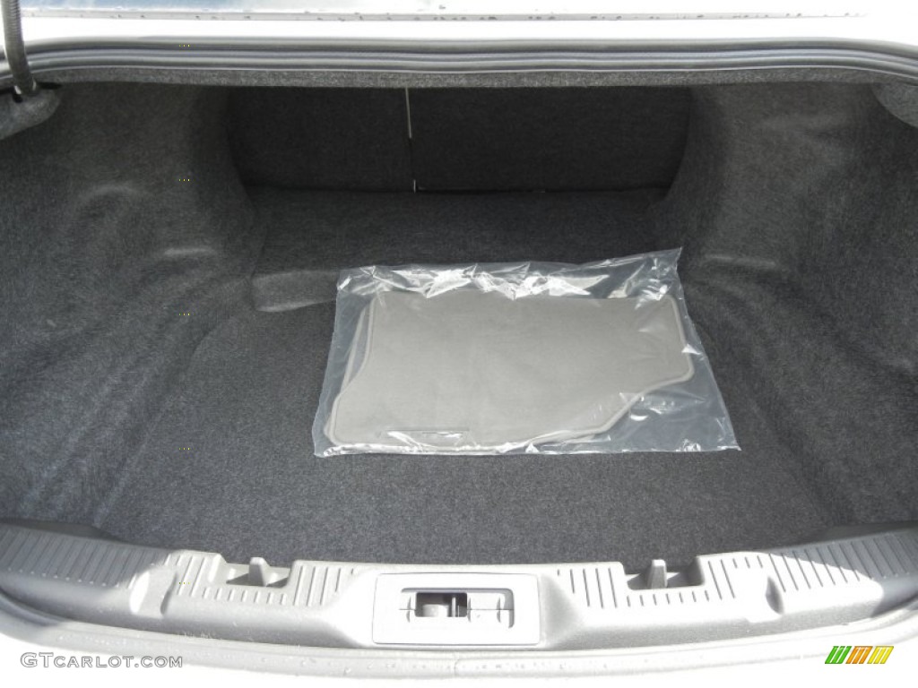 2012 Ford Taurus Limited Trunk Photo #56713607