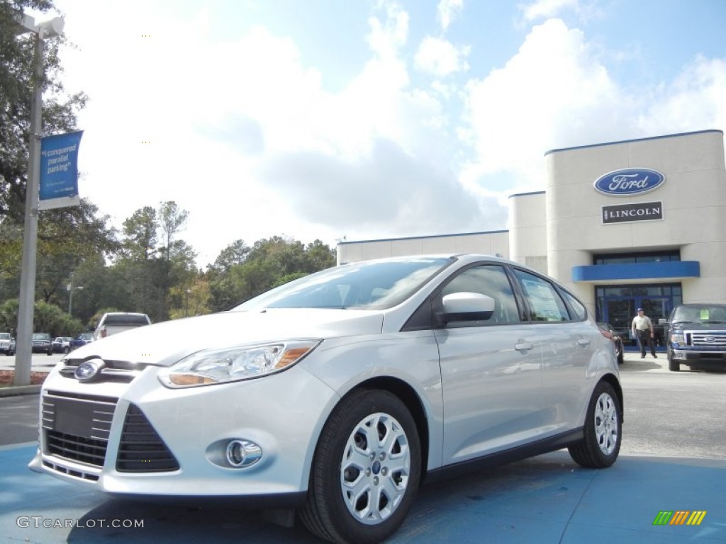 Ingot Silver Metallic Ford Focus