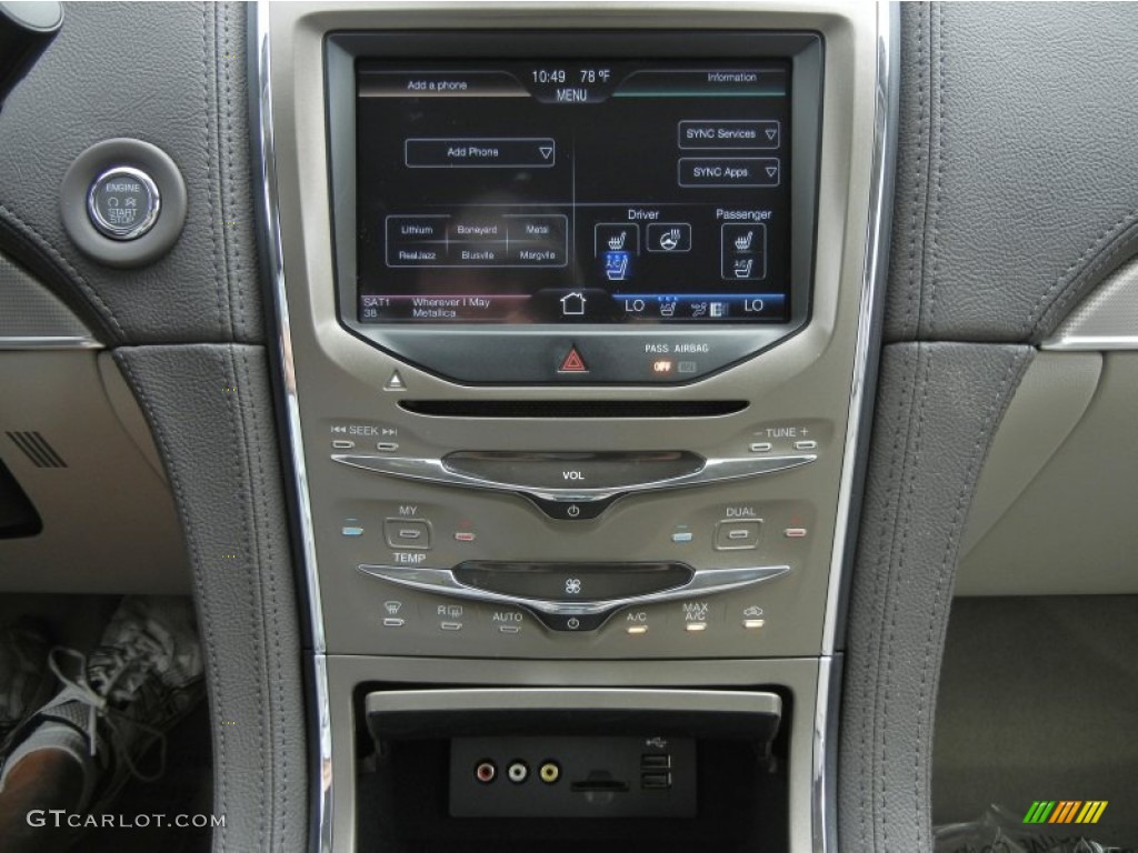2012 Lincoln MKX FWD Controls Photo #56714174
