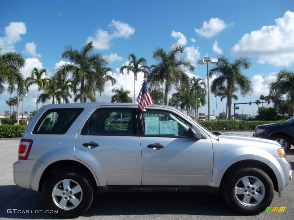 Ingot Silver Metallic 2010 Ford Escape XLS Exterior Photo #56715888