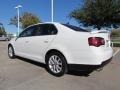 Candy White - Jetta SE Sedan Photo No. 3