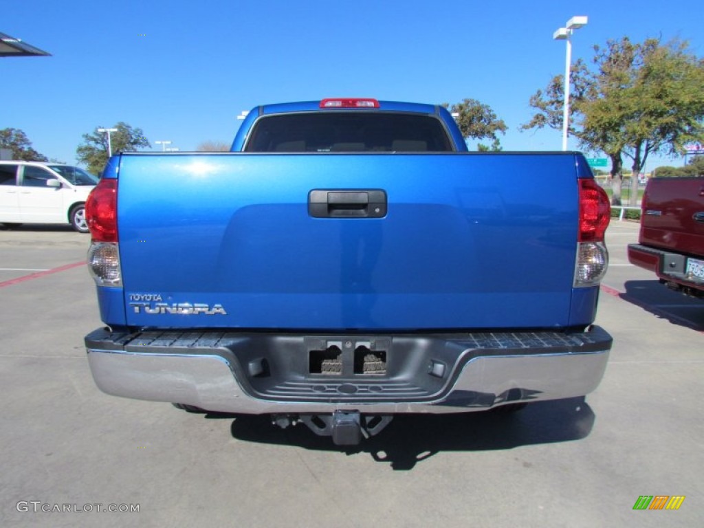 2007 Tundra SR5 CrewMax - Blue Streak Metallic / Beige photo #4