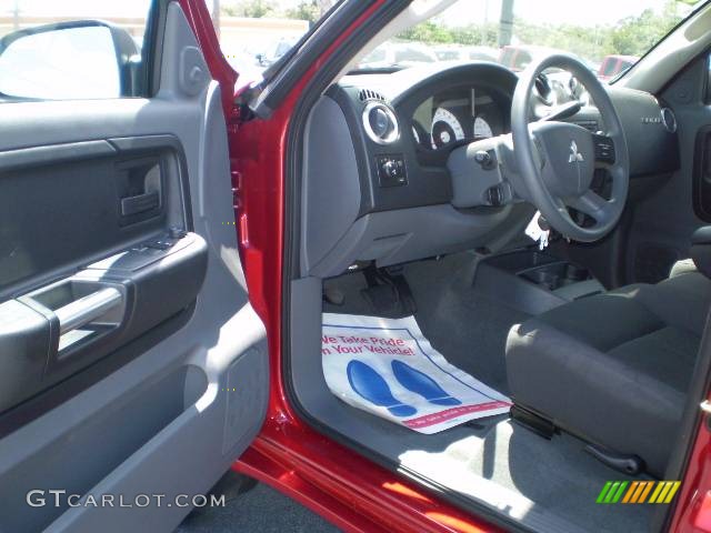 2007 Raider LS Extended Cab - Lava Red / Slate photo #14