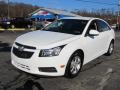 Summit White - Cruze LT Photo No. 3