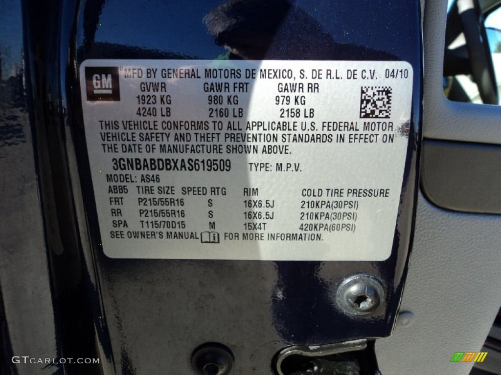 2010 HHR LT - Imperial Blue Metallic / Gray photo #28