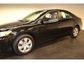 Black - Camry LE Photo No. 7
